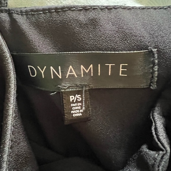 Stunning one shoulder black satin mini DYNAMITE dress - Picture 4 of 4